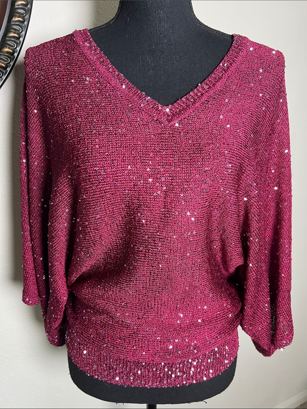 Boston Proper Women’s Burgundy Sequined V-Neck Bat-Wing Sweater Jumper OS